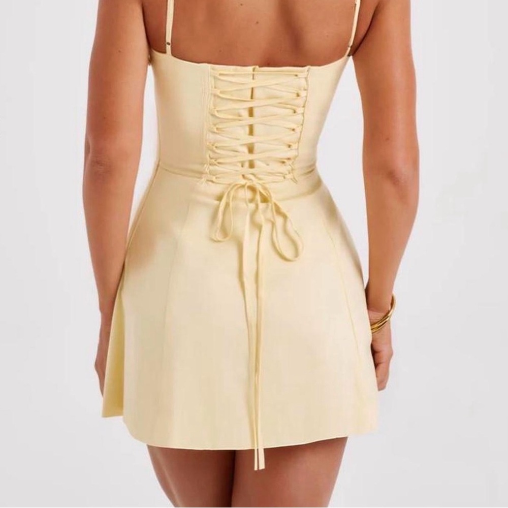 Baby boo corset Dress in Pale Yellow - Picture 4 of 7